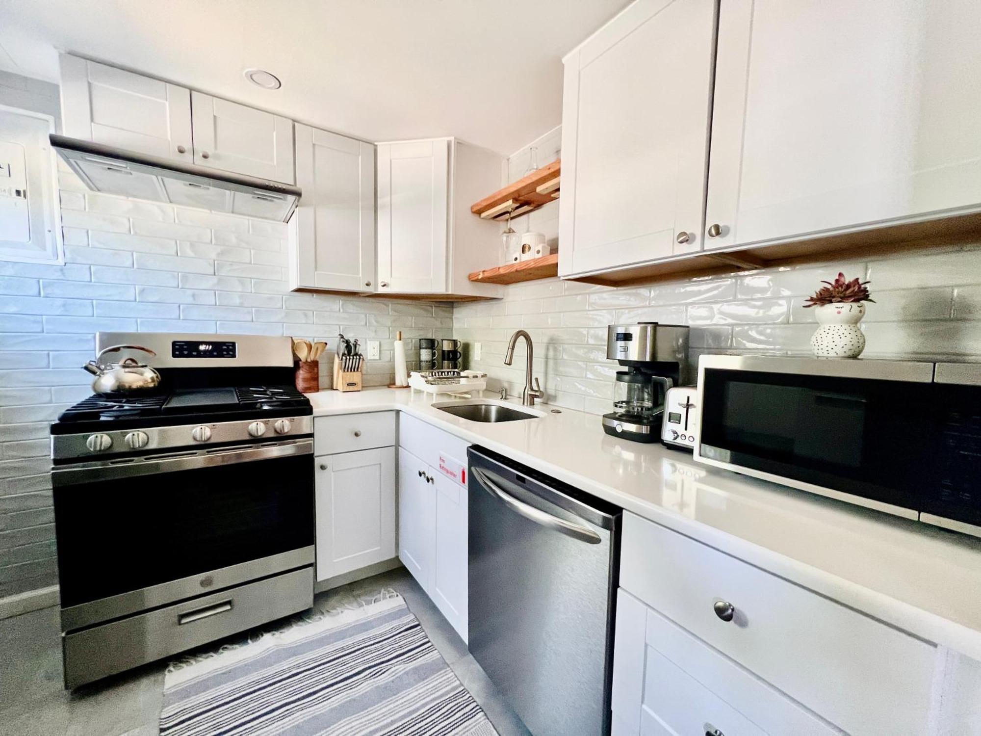 Ultra Modern - Entire 3 Bedroom Apartment - 5 Min Walk To The Beach Wildwood Kültér fotó
